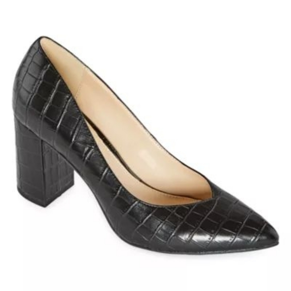 Liz Claiborne Black Pumps Women's 11 Office Heels Reptile Embossed‎ Faux Leather